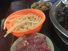 嫩牛肉-星鸿社重庆老火锅