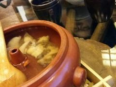 -云海肴·汽锅鸡·云南菜(天山百盛优客店)