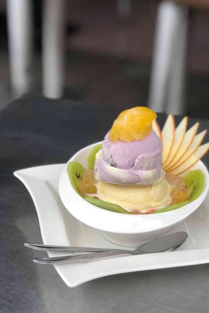 欧恋洋葱冰淇淋-"开在恒春镇的甜品店店老板特别热情 每一.