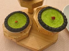 -来龙宴龙文化博物餐厅(假日广场店)