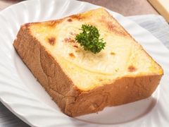 芝士榴莲厚多士-绿茵阁(体育西分店)