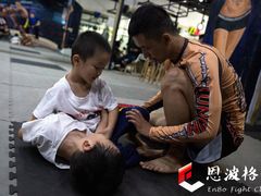 -成杰格斗·拳击·柔术·防身术(建设路店)
