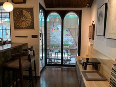 -Double cafe