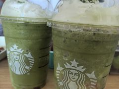 -星巴克(上海虹桥新天地二店)