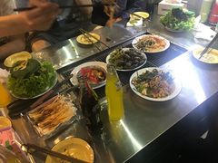 -马路牙子烧烤音乐酒馆(望京店)