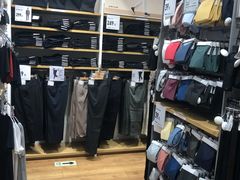 -优衣库(上海虹口龙之梦店)