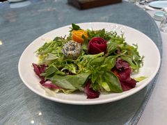 -浦東饭店(育才街怀特国际商城店)
