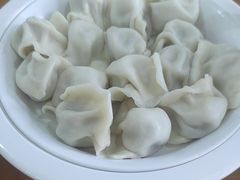 -鹤乡东北菜(崮山路店)