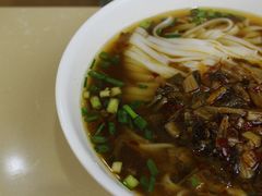 酸辣肉丝粉-杨裕兴(岳麓山店)