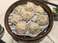 头牌蟹粉小笼-馋三尺蟹粉小笼(人民广场店)