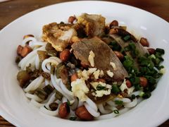 -牛八宝桂林米粉(八里庄店)