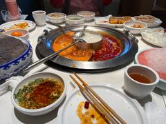 -周师兄大刀腰片火锅(磁器口直营店)