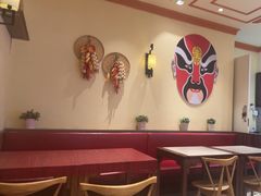 -大食代美食广场(上海中心店)