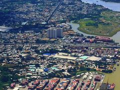 -胡志明新山一国际机场