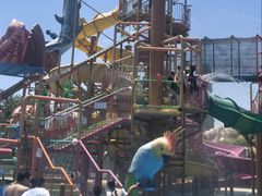 -泉城欧乐堡水上世界