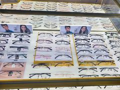 -潘多拉眼镜·蔡司依视路明月(潘家园店)