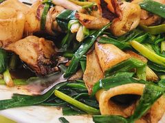 酱爆鱿鱼筒-双月饭店·20年老字号(新村店)