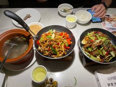 -小菜园新徽菜(镇江丹阳吾悦店)