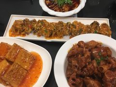 -刘胖子家常菜·蹄花焖藕(中南店)