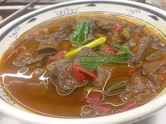 -去吃小龙虾·江湖菜·烧烤(南滨路店)