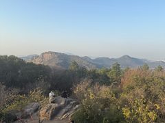 -灵岩山风景区