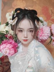 -汉仪华裳汉服馆(打浦桥店)