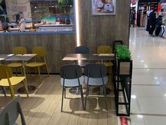 -满记甜品(巴黎春天宝山店)