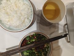 -犇逸·乐山跷脚牛肉·四川现炒(览海店)