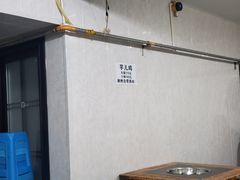 -石灰市毛记烧鸡公(解放碑店)
