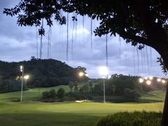 -麓湖高尔夫球俱乐部