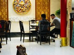大堂-湘潭九龙鱼头店(城南西路店)