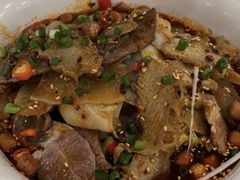 -鑫巴蜀小镇 · 水煮鱼专研店(玉桥店)