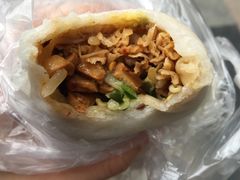 -老王芙蓉蛋卷饼(万达店)