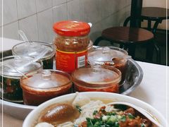 -玲玲饮食店