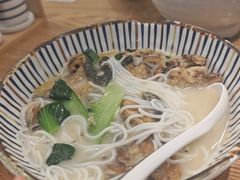 -鲜越鲜鱼粉(财富购物中心店)