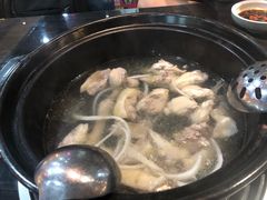 -东椰·海南椰子鸡火锅(朝阳门店)