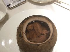椰子炖鸡-闻见中国海南菜(K11店)