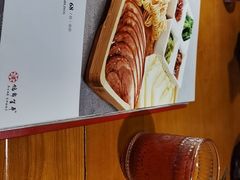 -鸽舞笙平金牌烧鸽子·融合菜(鲁谷店)