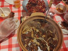 -龙虾当家·大排档(红谷滩五中店)