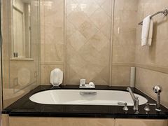 -广州富力丽思卡尔顿酒店