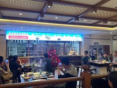 -皇城老妈·大连海鲜火锅(港湾店)