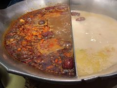 -湊湊火锅·茶憩(打浦桥日月光店)