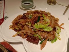 干炒牛河-顺峰(农展馆店)