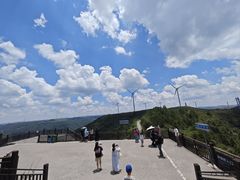 -龙里油画大草原旅游区