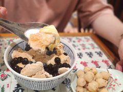 焦糖乌龙奶茶冰-堂屋糖水店(愚园店)