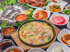 -木槿花韩式炭烤·熟成肉工坊(孙文东路店)