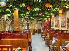 -袁小二大东北铁锅炖(吉祥村总部)