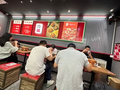 -成都你六姐·牛肉冒菜(城市集市合生汇店)