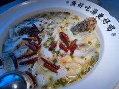 -江渔儿酸菜鱼·拔草餐厅(虎门君乐汇店)