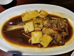 年糕焖黄鱼-大牌大·传统杭帮菜(湖滨店)